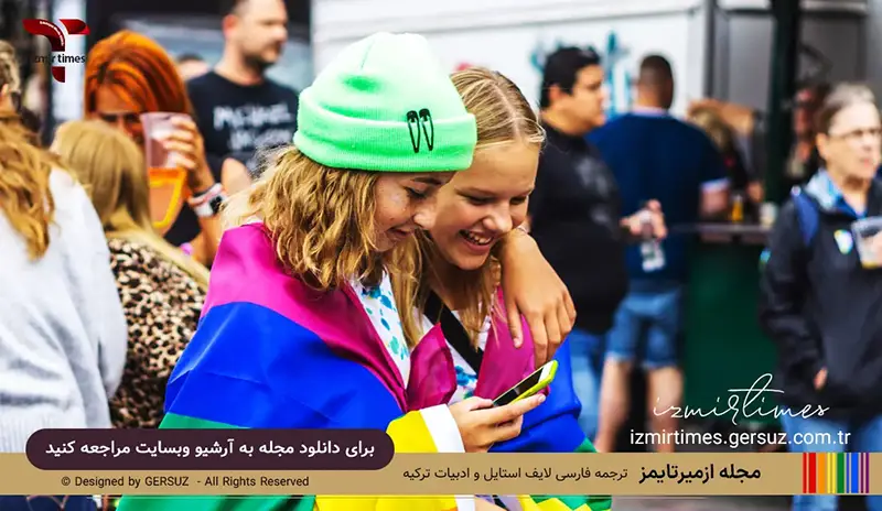 راه پیمایی لزبین ها با کلاه سبز