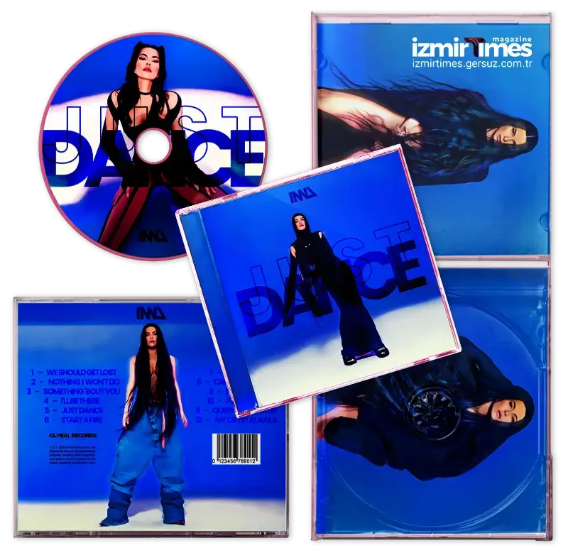 اینا رنگ آبی