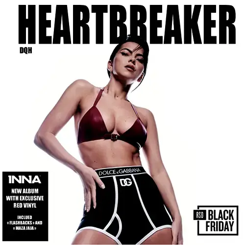 اینا بیکینی