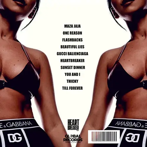 اینا بیکینی