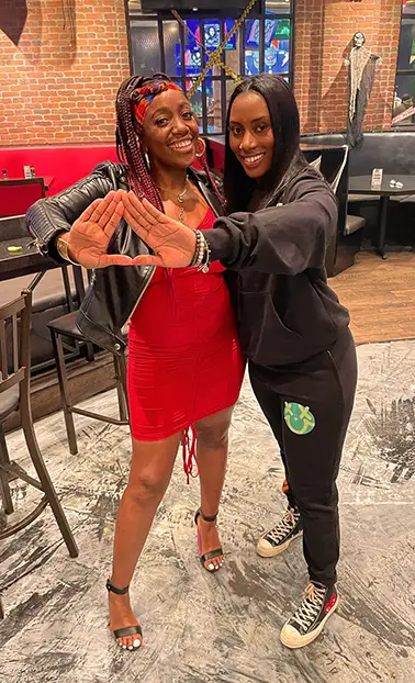 کارا جنل رقصنده معروف آمریکایی