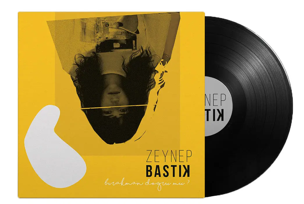 زینب باستیک